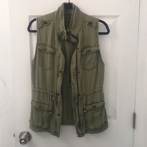 Green cargo vest. Super comfortable